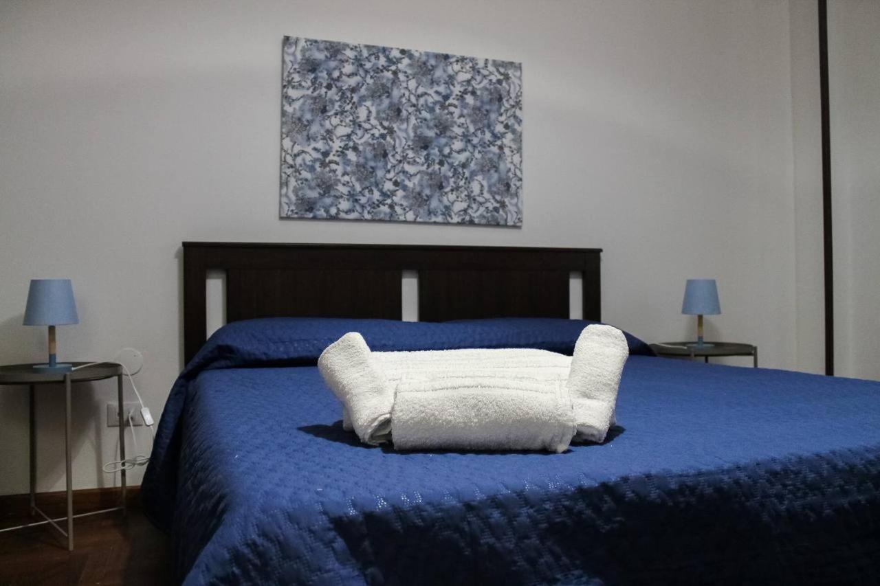 Hotel Alexander House à Palerme Extérieur photo