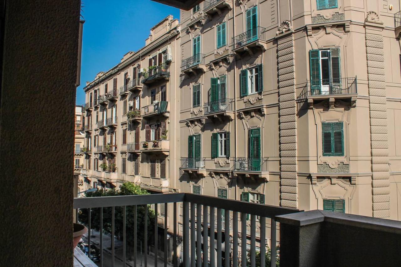 Hotel Alexander House à Palerme Extérieur photo